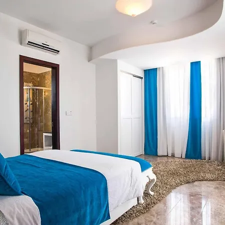 Althea Kalamies Luxury 4 פרוטאראס